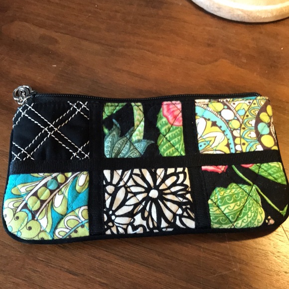 Authentic Vera Bradley Sunglasses/Credit cards & Money/Cosmetics Bag. - Picture 3 of 10